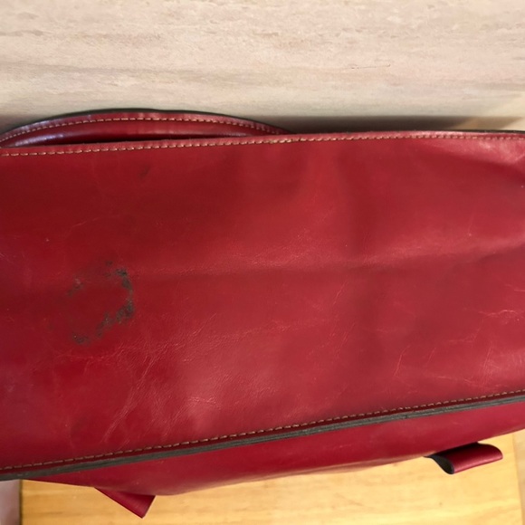 "Emilie M." Chic Red Leather Tote Bag - Picture 12 of 15